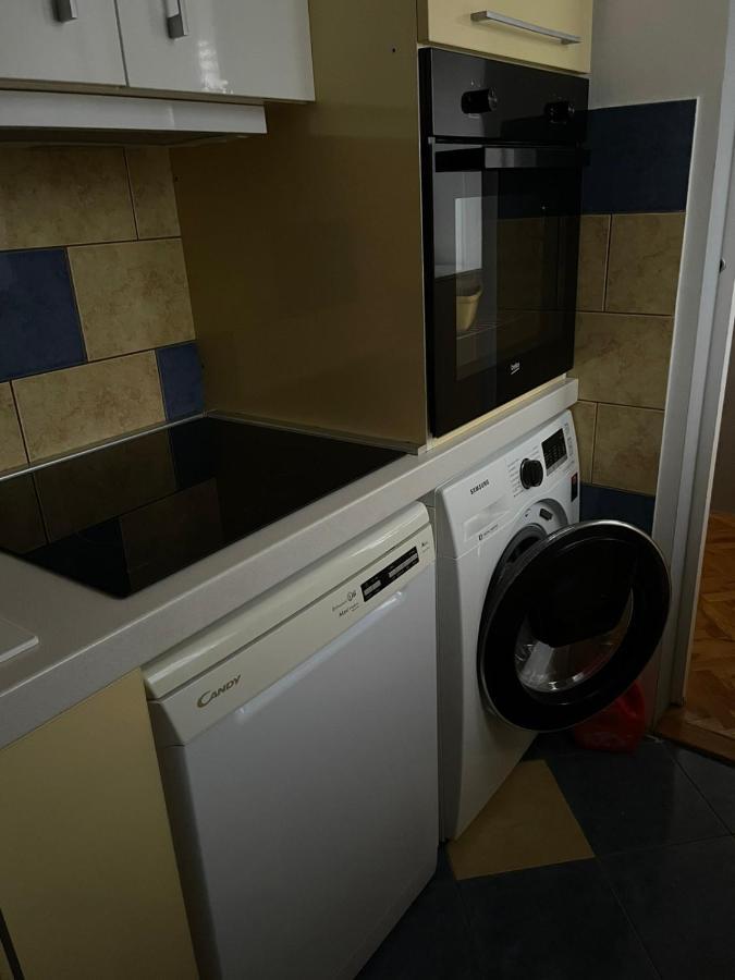 Lola Home Карловац Экстерьер фото