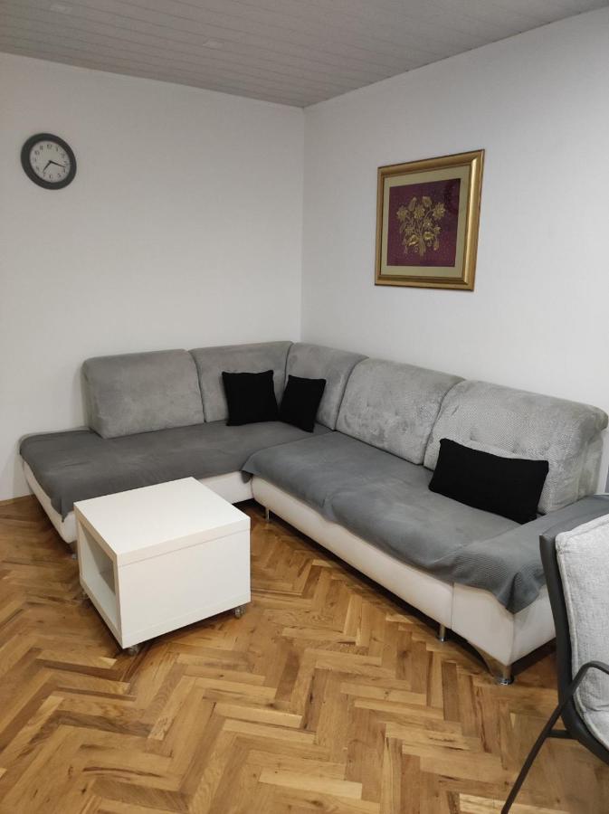 Lola Home Карловац Экстерьер фото