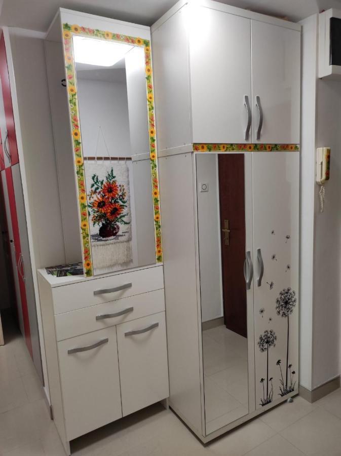 Lola Home Карловац Экстерьер фото